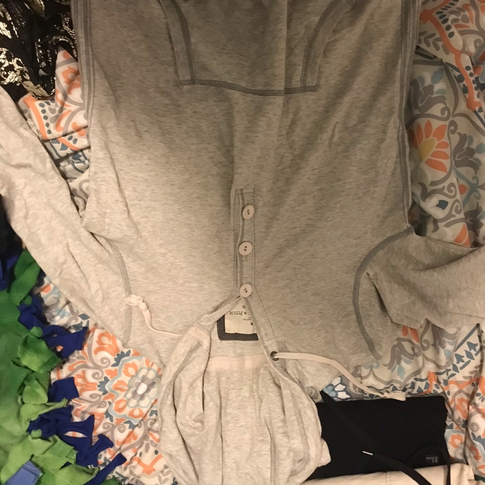 Abercrombie & Fitch 3/4 button hoodie